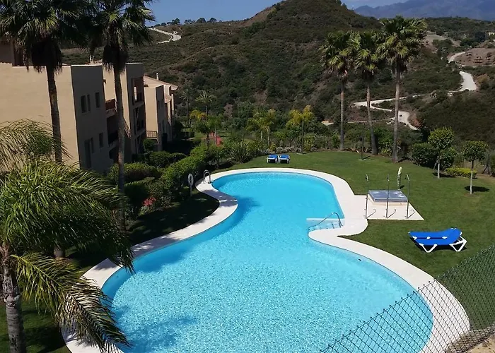 Apartamento De Lujo En * Estepona